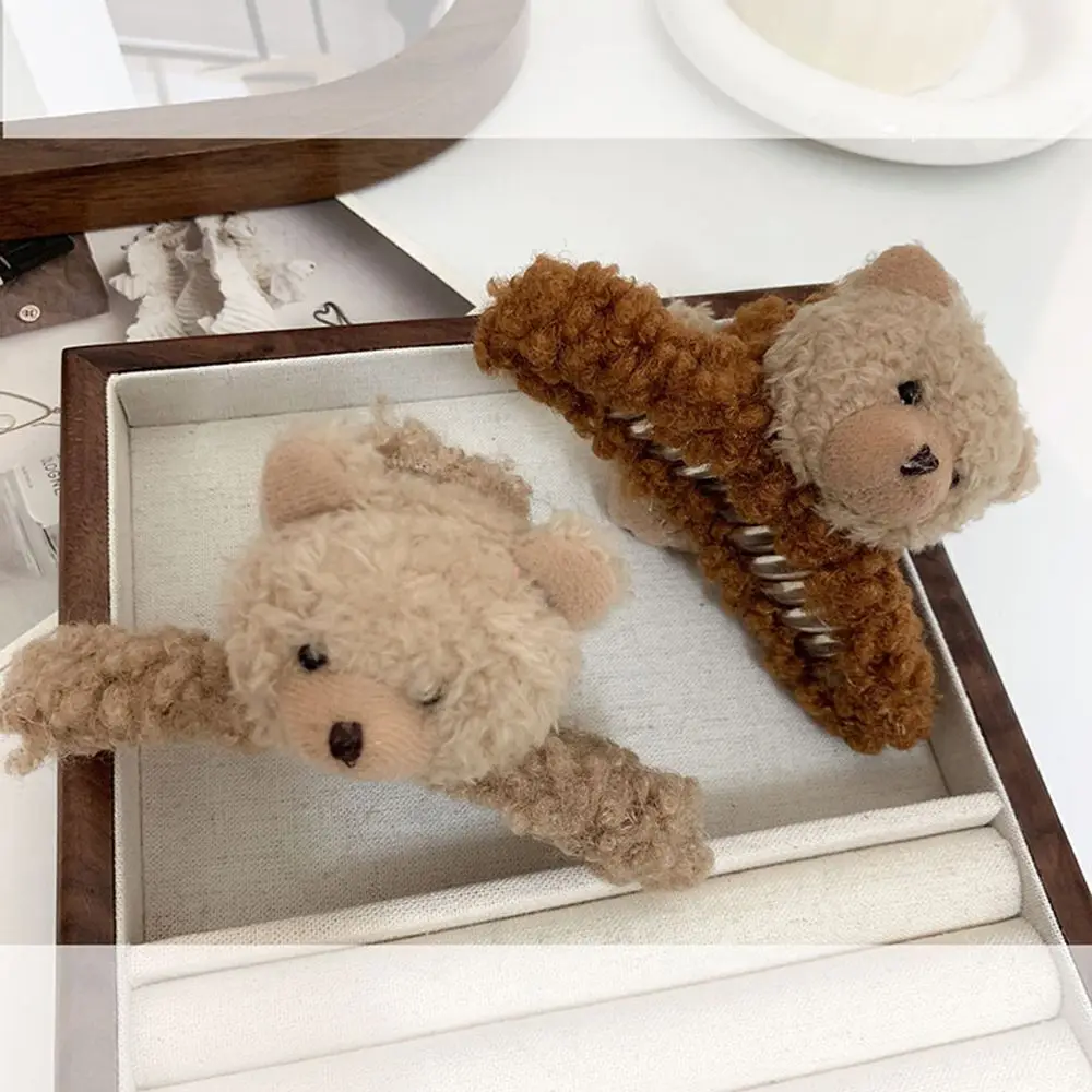 Ponytail Holder Women Headdress Plush Hairpin Headwear Girls Bear Hair Claw Crab Clip Hair Accessories Korean Style Hair Clip
Ponytail Holder Women Headdress Plush Hairpin Headwear Girls Bear Hair Claw Crab Clip Hair Accessories Korean Style Hair Clip
