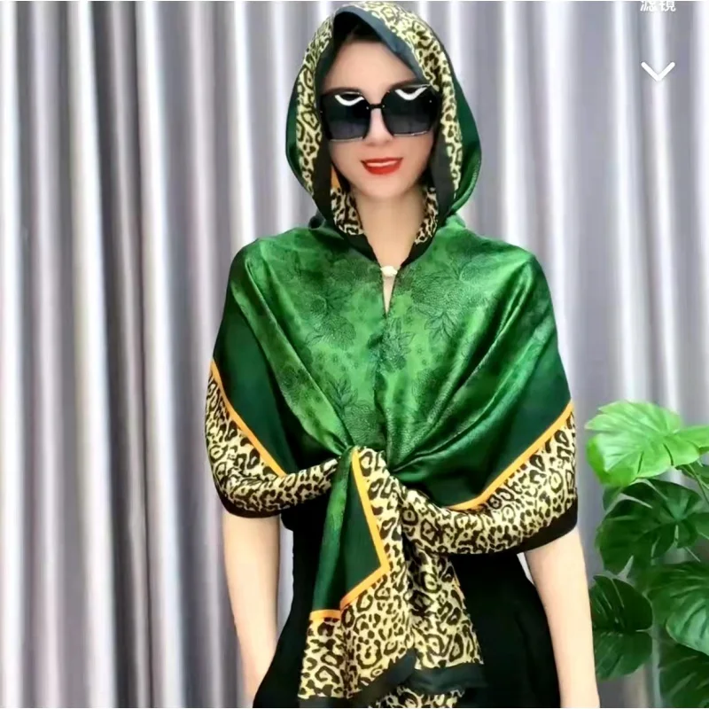 Magnetic Snap Silk Scarf Hat Closed-Toe Live Supply Sun-Proof Sand-Proof Hooded Shawl Spring, Summer, Autumn Sun-Proof All-Match
Magnetic Snap Silk Scarf Hat Closed-Toe Live Supply Sun-Proof Sand-Proof Hooded Shawl Spring, Summer, Autumn Sun-Proof All-Match