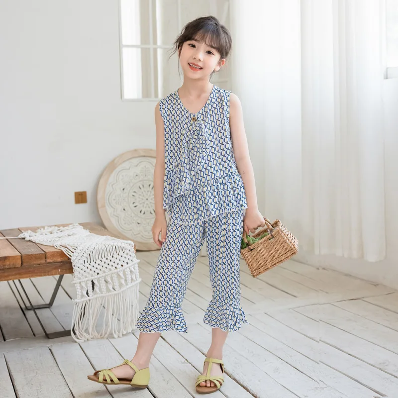 

Korean Summer Junior Girl Tops And Bottom Set Teenager Girl V-neck Printing Sleeveless Top+Flared Pants Set For Girls 4-12Yrs