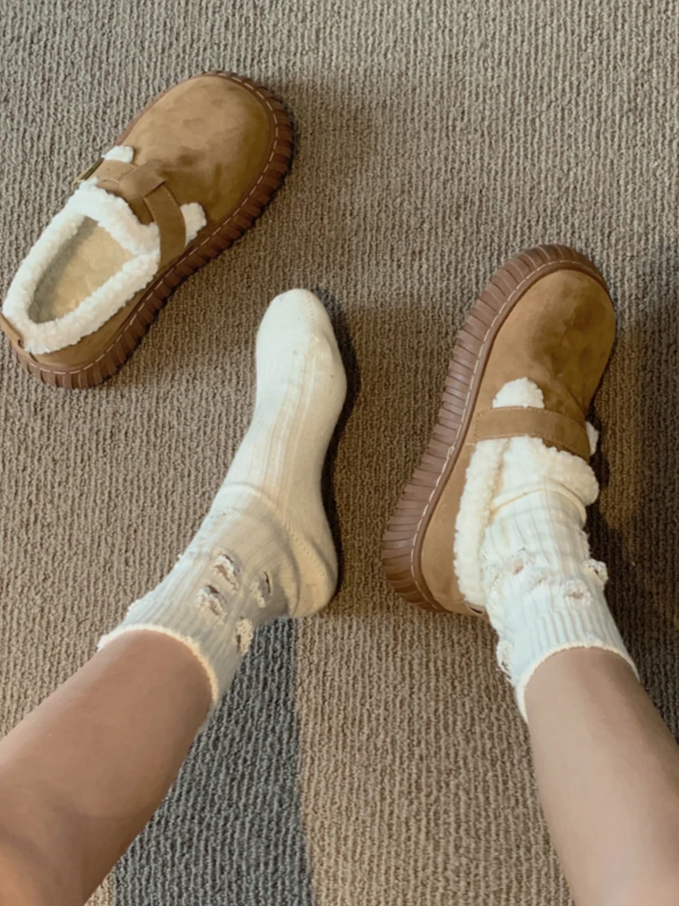 Туфли женские на плоской подошве, мягкие повседневные кроссовки, Классическая Удобная зимняя обувь для отдыха, базовая модная короткая плюшевая обувь в римском стиле, Flo, 2023 
Туфли женские на плоской подошве, мягкие повседневные кроссовки, Классическая Удобная зимняя обувь для отдыха, базовая модная короткая плюшевая обувь в римском стиле, Flo, 2023