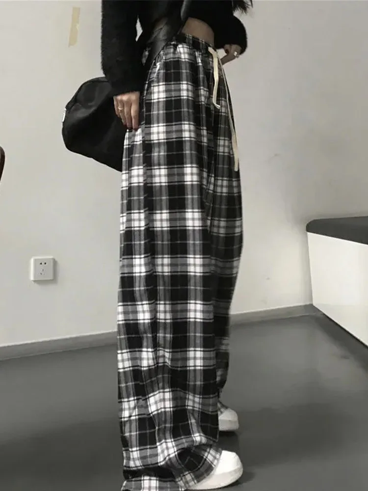 Black and White Plaid pants New Women Casual Loose Wide Leg Trousers Ins Retro Teen Straight Trousers Hiphop Streetwear
Black and White Plaid pants New Women Casual Loose Wide Leg Trousers Ins Retro Teen Straight Trousers Hiphop Streetwear