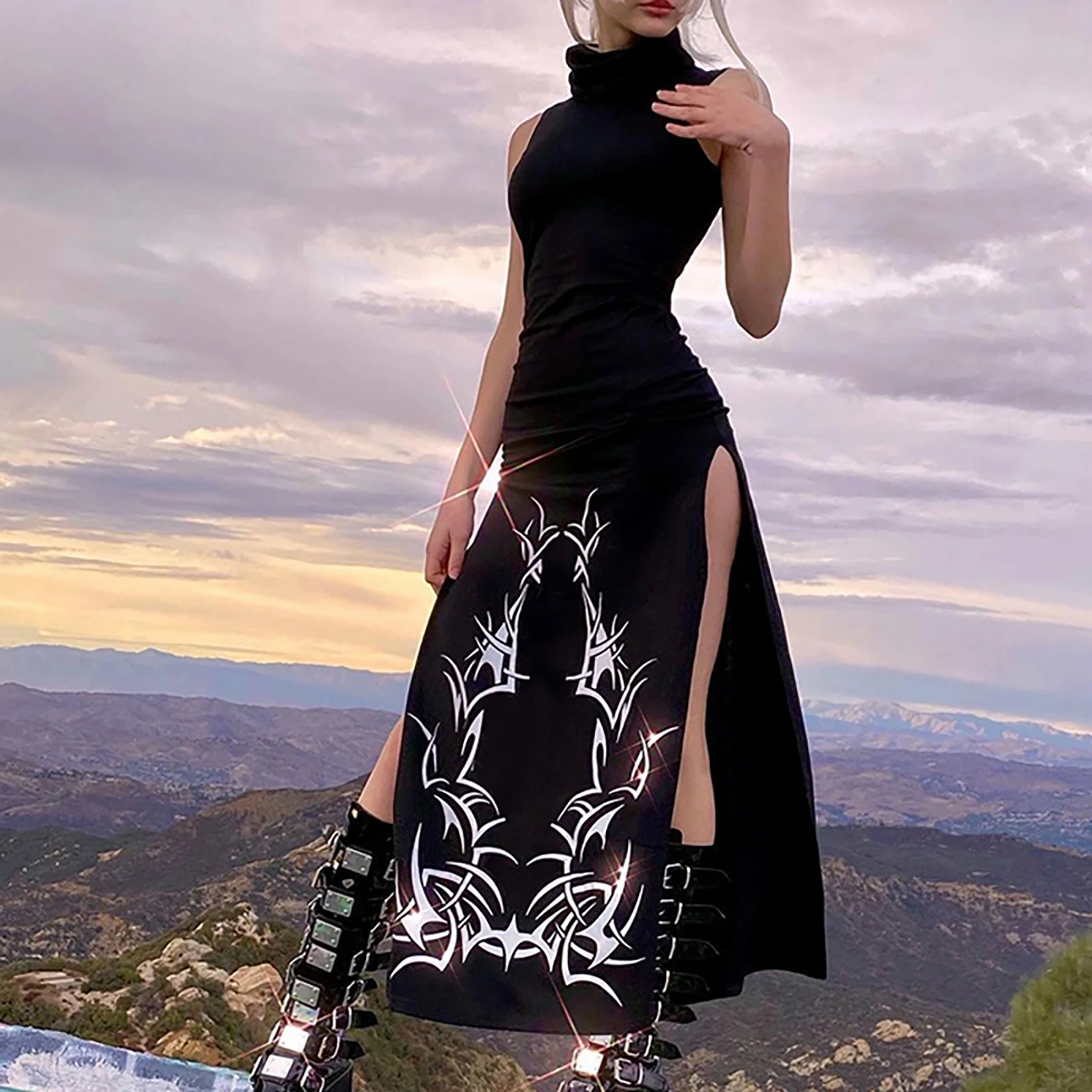 Women Sleeveless Long Dress Vintage Printing High Collar Slim Fit Split Dresses Party Black High Collar Bodycon Dress Streetwear
Women Sleeveless Long Dress Vintage Printing High Collar Slim Fit Split Dresses Party Black High Collar Bodycon Dress Streetwear