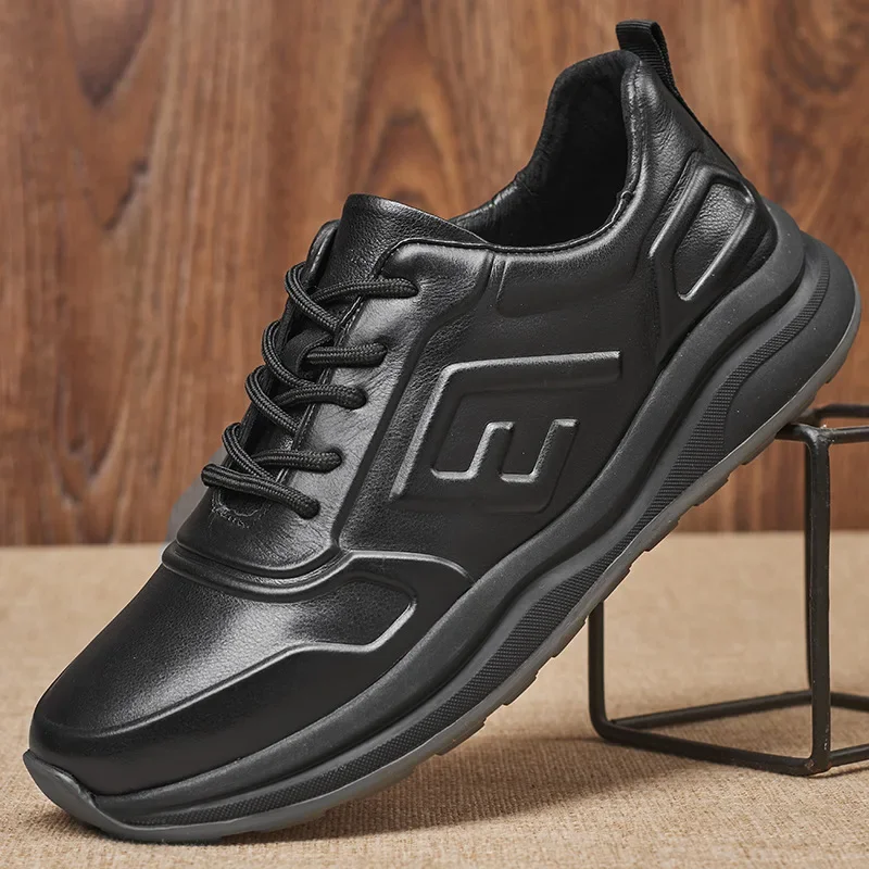 Breathable Embossed Pattern Men's Casual Genuine Leather Shoes Thick Bottom Business Wear-resistant Men Sneaker Shoes Black
Breathable Embossed Pattern Men's Casual Genuine Leather Shoes Thick Bottom Business Wear-resistant Men Sneaker Shoes Black