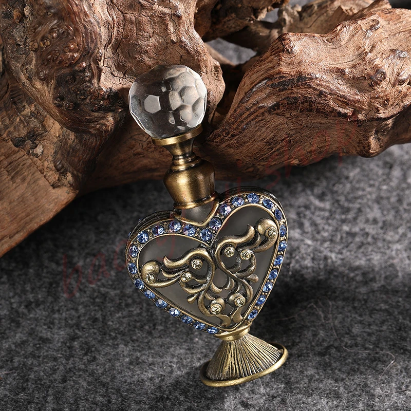 High end exquisite vintage perfume essence essential oil glass bottle/empty bottle/exquisite handicraft/gift
High end exquisite vintage perfume essence essential oil glass bottle/empty bottle/exquisite handicraft/gift