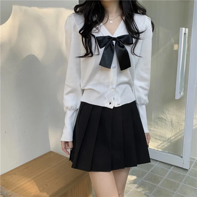 Yasuk Spring Autumn Female Casual Women Gentle Simple Bow Girl Student Knitted Sweater Solid Cardigan College style
Yasuk Spring Autumn Female Casual Women Gentle Simple Bow Girl Student Knitted Sweater Solid Cardigan College style
