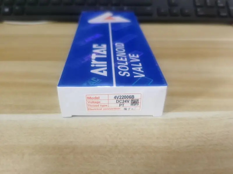 1 шт. новый электромагнитный клапан AirTAC 4V22006B 4V220-06 24 В постоянного тока 
1 шт. новый электромагнитный клапан AirTAC 4V22006B 4V220-06 24 В постоянного тока