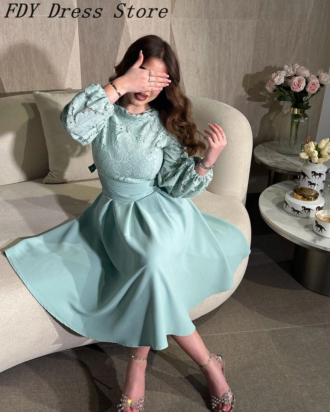 Elegant Long Sleeves Prom Party Dresses Lace Evening Gowns Tea Length Night Club Cocktail Dresses Back Zipper
Elegant Long Sleeves Prom Party Dresses Lace Evening Gowns Tea Length Night Club Cocktail Dresses Back Zipper