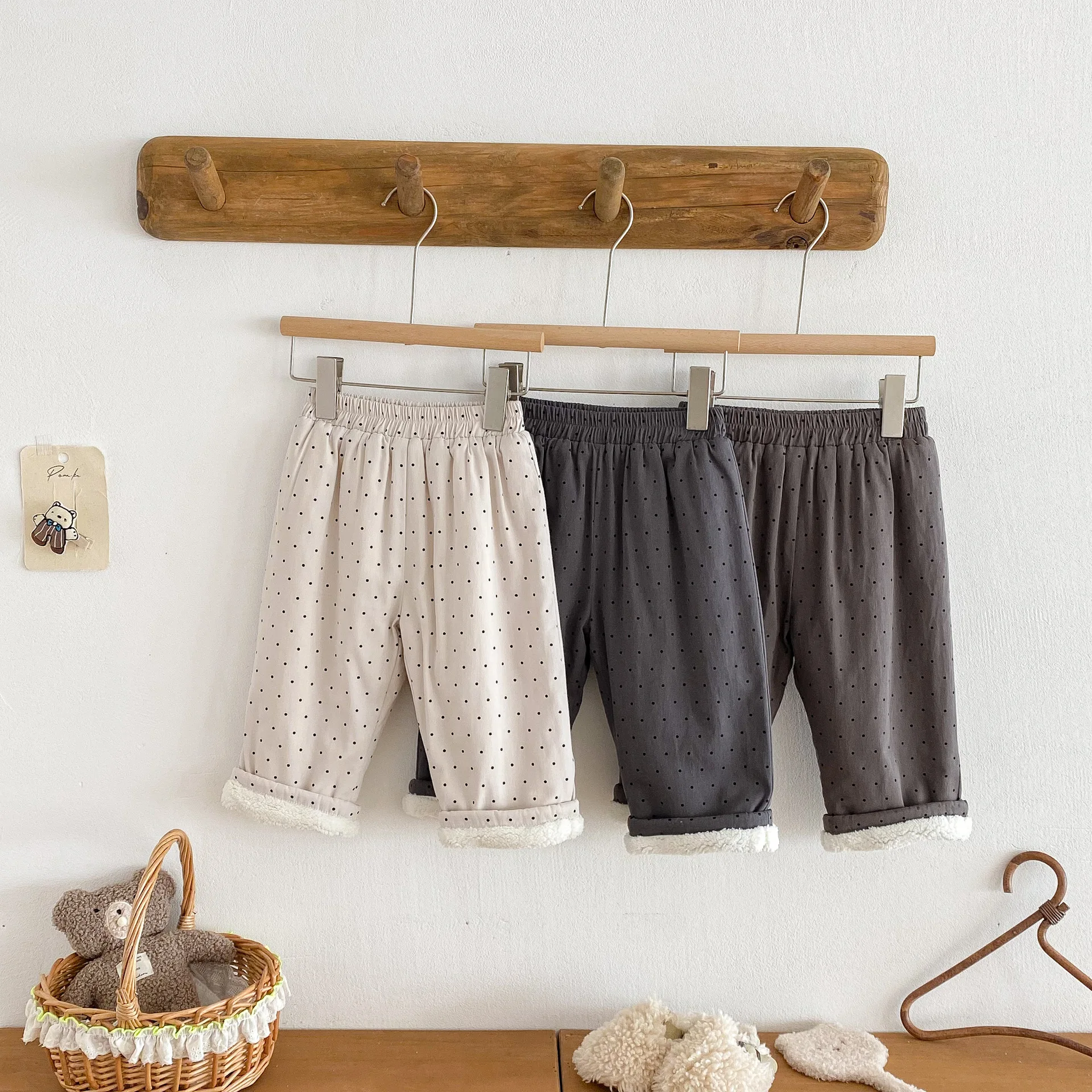 2025 Winter New Children Casual Pants Plus Velvet Thick Girls Dot Print Trousers Baby Boy Fleece Harem Pants Kids Warm Clothes 1 Sed57d1f4770b47ae96073640b6b27df6K