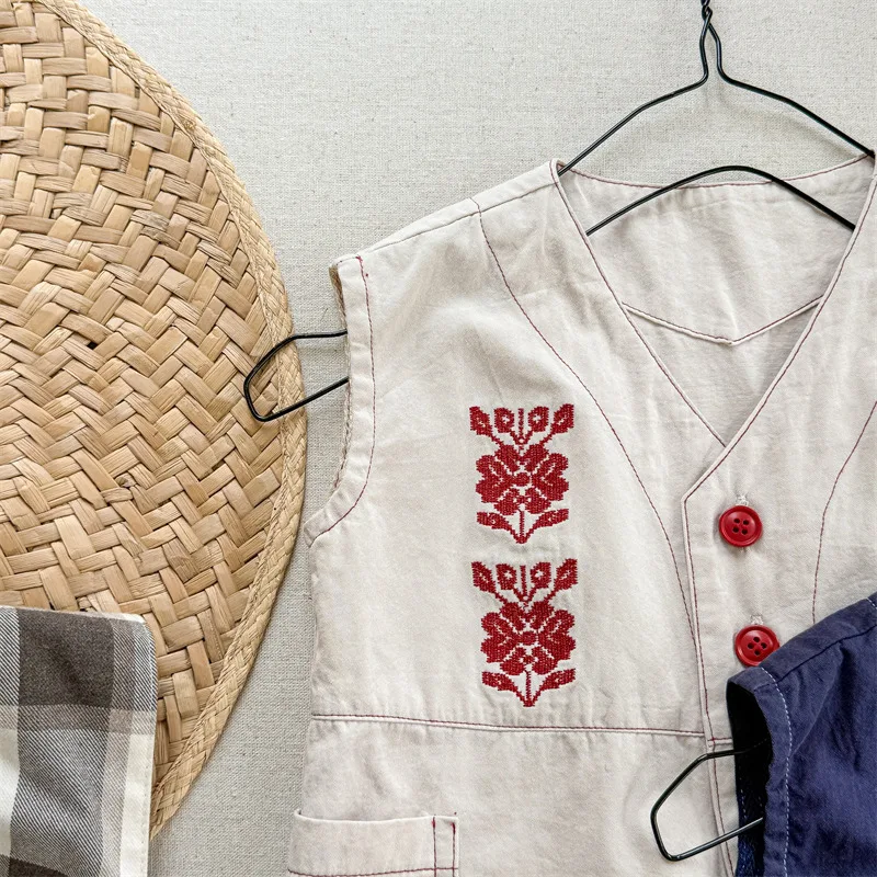 2025 Spring New Girls Overalls Loose Kids Jumpsuit Flower Embroidery Baby Bib Pants Children Casual Pants Infant Clothes 27 Sed5b1207cb7b40aeb7891bc72aec7cfb4