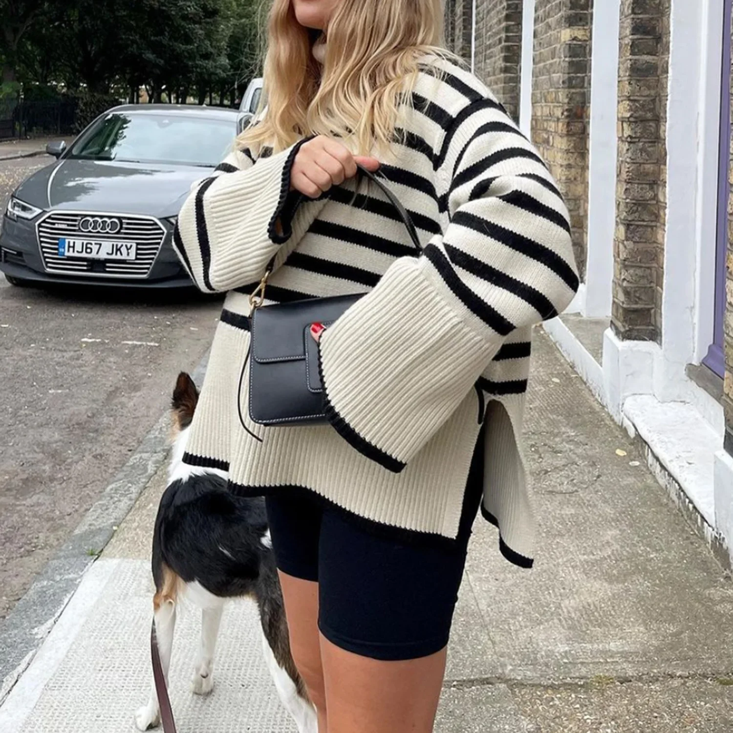2024 Autumn Winter Oversized Knitted Pullover Women Turtleneck Long Sleeve Khaki Striped Loose Sweater Casual Fashion Women
2024 Autumn Winter Oversized Knitted Pullover Women Turtleneck Long Sleeve Khaki Striped Loose Sweater Casual Fashion Women