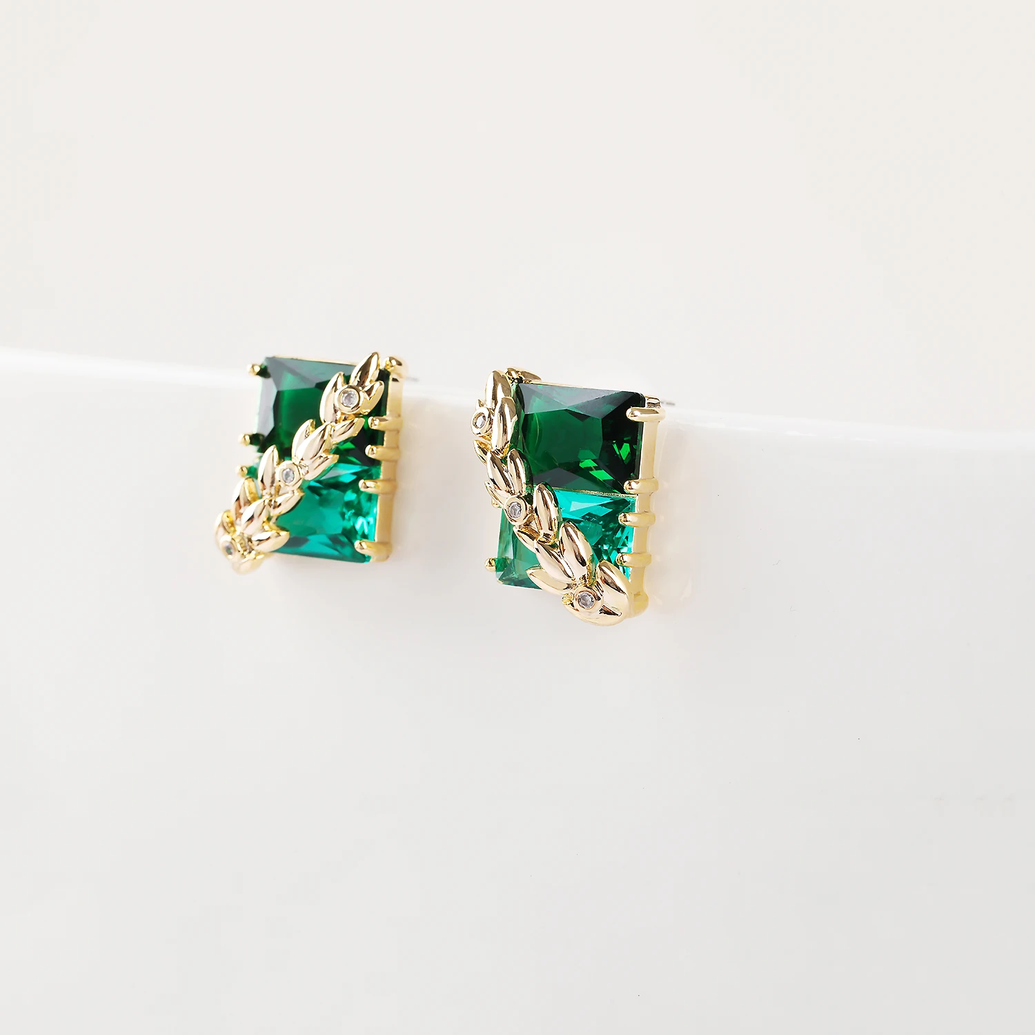 Cubic Zircon CZ Stud Earrings for Bride, Women Girl Birthday Party Jewelry CE11783 4 Sed6767eba8bd4da38e39f2afe8eb7914N