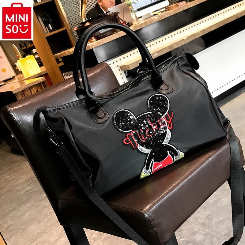 MINISO Disney Fashion Sequins Portable Business Travel Bag Student Couple Large Capacity One Shoulder Sports Fitness Yoga Bag
MINISO Disney Fashion Sequins Portable Business Travel Bag Student Couple Large Capacity One Shoulder Sports Fitness Yoga Bag