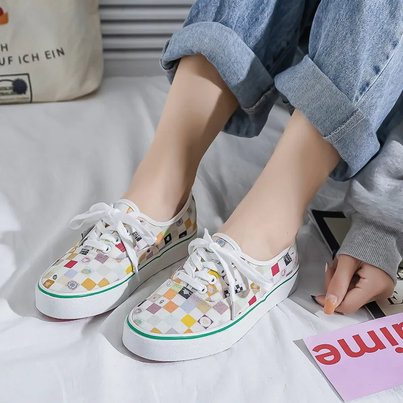 

Women Flats Vulcanized Shoes Female Platform Trend Slip-on Ladies Casual Students Shoes Spring Summer Canves Footwear
