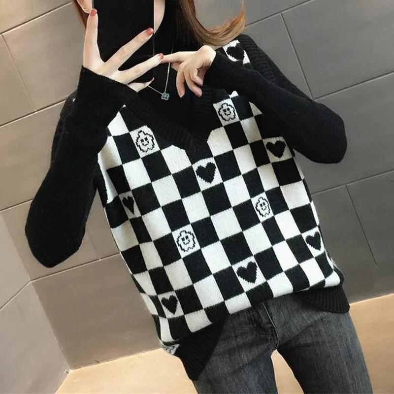 Autumn New Women Vintage Fashion Streetwear Harajuku Checkerboard Plaid Cute Knitted Sweater Vest Sleeveless Pullover Top Female
Autumn New Women Vintage Fashion Streetwear Harajuku Checkerboard Plaid Cute Knitted Sweater Vest Sleeveless Pullover Top Female