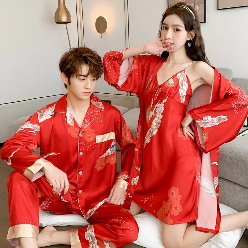 1 Couples' ice silk pajamas Spring and autumn women's suspenders nightgown sexy bathrobe men's silk home clothes nightgown suit
1 Couples' ice silk pajamas Spring and autumn women's suspenders nightgown sexy bathrobe men's silk home clothes nightgown suit