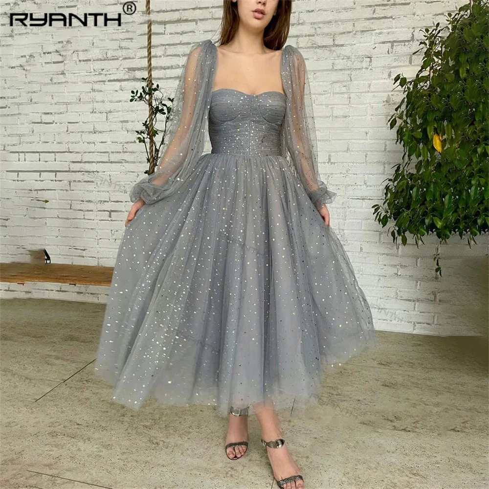 Sparkly Grey Starry Tulle Prom Dresses with Long Cape Sweetheart A-Line Formal Party Dress 2022 Evening Gowns Celebrity Dress
Sparkly Grey Starry Tulle Prom Dresses with Long Cape Sweetheart A-Line Formal Party Dress 2022 Evening Gowns Celebrity Dress
