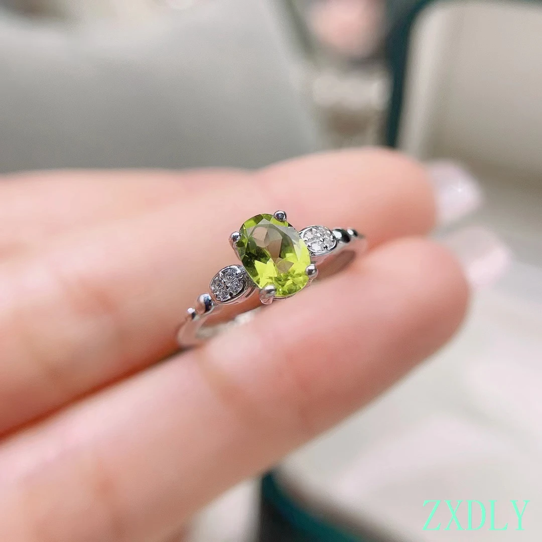 New Attractive Green Peridot Ring for Women 925 sterling silver ring Oval Natural Gem ring Birthday Christmas Gift
New Attractive Green Peridot Ring for Women 925 sterling silver ring Oval Natural Gem ring Birthday Christmas Gift