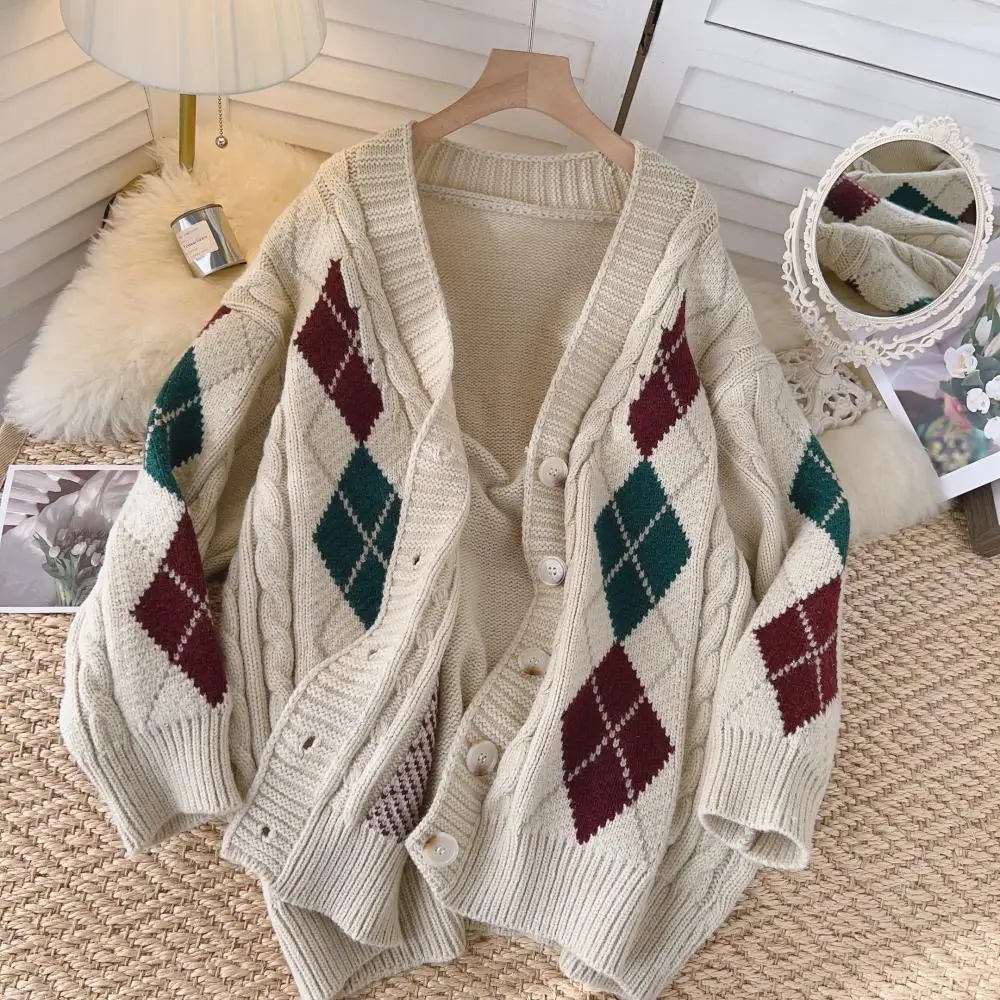 

Autumn and Winter Retro Japanese Lazy Wind Diamond Lattice Loose Design Sense Niche Knitted Sweater