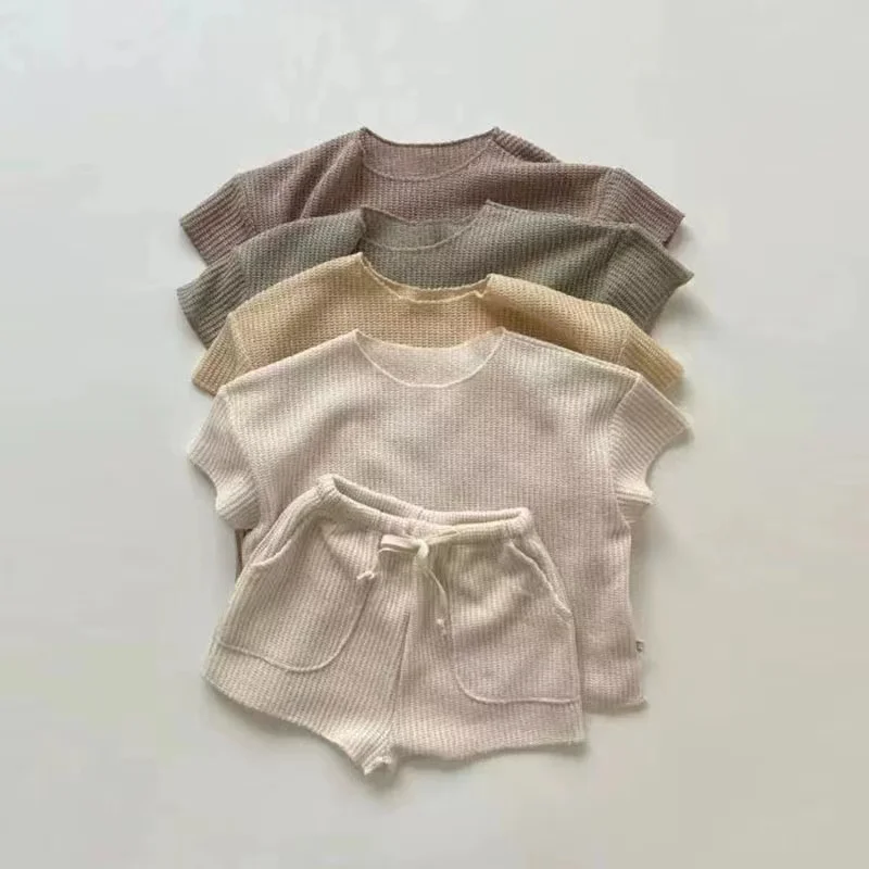 Summer Boys Girls Clothing Sets Korean Infant Young Children's Casual Short-Sleeved Loungewear Suit Baby Loose Knitted Set
Summer Boys Girls Clothing Sets Korean Infant Young Children's Casual Short-Sleeved Loungewear Suit Baby Loose Knitted Set