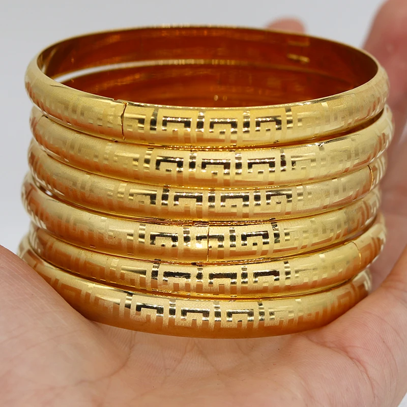 6pcs Glossy Pattern Text New Fashion Ladies Luxury Gold Bracelet Ring Set African Ethiopian Women Dubai Bracelet Party Gift
6pcs Glossy Pattern Text New Fashion Ladies Luxury Gold Bracelet Ring Set African Ethiopian Women Dubai Bracelet Party Gift
