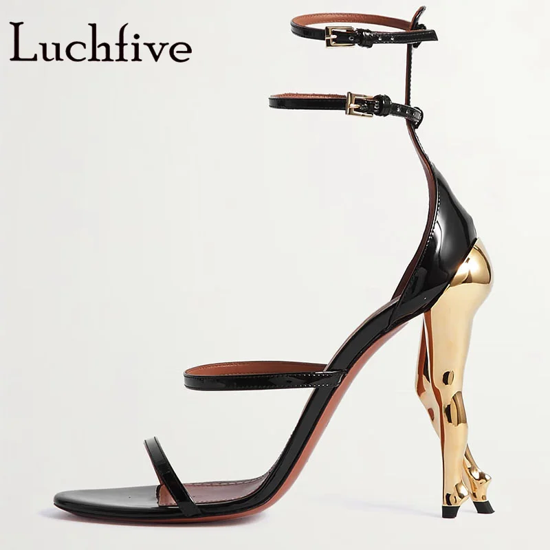 

2023 Summer New Patent Leather Strange Heels Sandals Women Peep Toe Buckle Strap Pumps Brand Sexy Party Wedding Dress Sandals