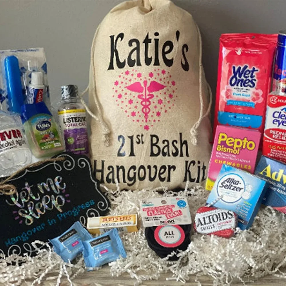 20 шт. персонализированные пользовательские 21st комплект на день рождения Goodies сумки, набор от похмелья, 21st день рождения, сумка для подарка на день рождения
20 шт. персонализированные пользовательские 21st комплект на день рождения Goodies сумки, набор от похмелья, 21st день рождения, сумка для подарка на день рождения
