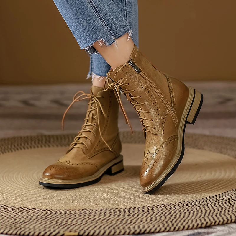 2023 new autumn winter Women ankle boots natural leather 22-25cm Polished retro cowhide+pigskin modern boots brogue short boots
2023 new autumn winter Women ankle boots natural leather 22-25cm Polished retro cowhide+pigskin modern boots brogue short boots