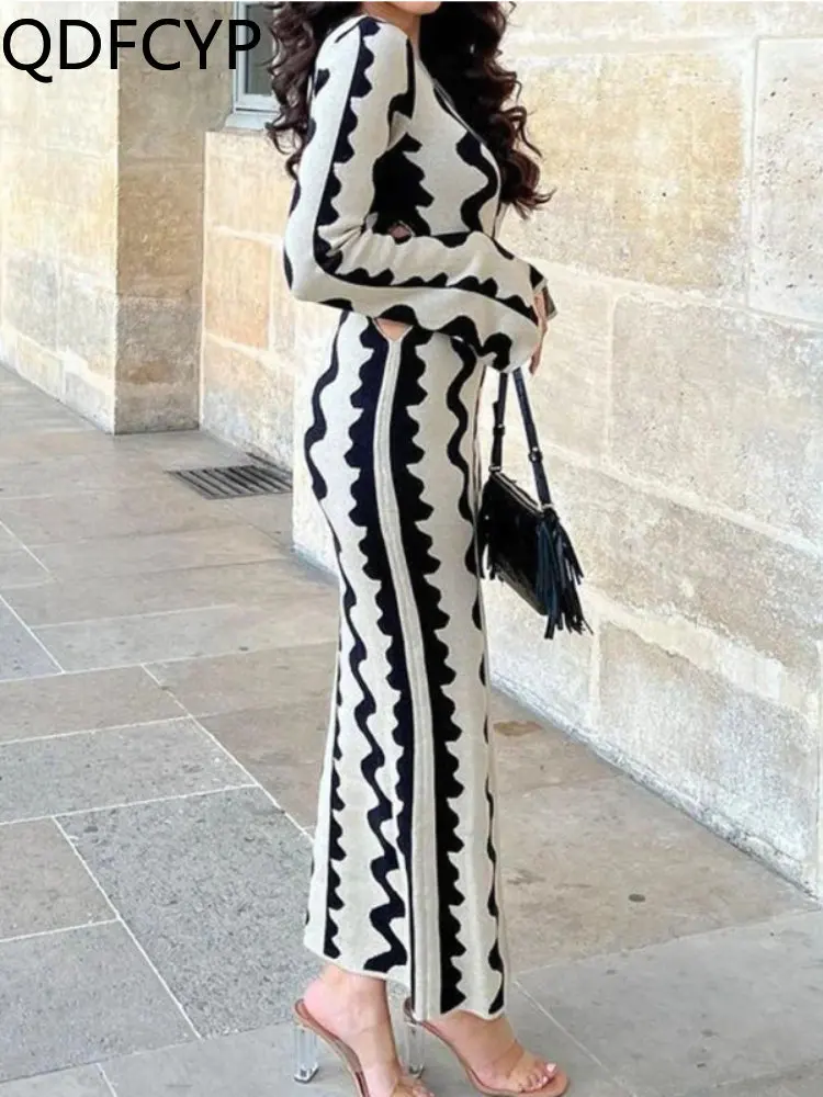 New Autumn and Winter Women Dress Elegant Wave High Waist Skirt Office Lady Sexy Soft Warm Slim Fit Hollow Knitwears dress 2023
New Autumn and Winter Women Dress Elegant Wave High Waist Skirt Office Lady Sexy Soft Warm Slim Fit Hollow Knitwears dress 2023