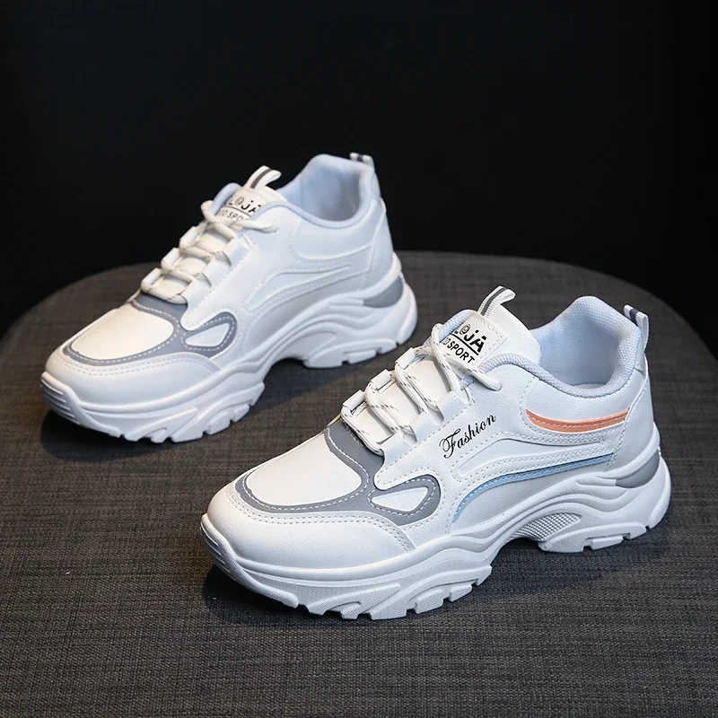 Sports Footwear Women Running Shoes 2024 Summer New Mesh Breathable Platform Increased All-match Student's Fashion
Sports Footwear Women Running Shoes 2024 Summer New Mesh Breathable Platform Increased All-match Student's Fashion