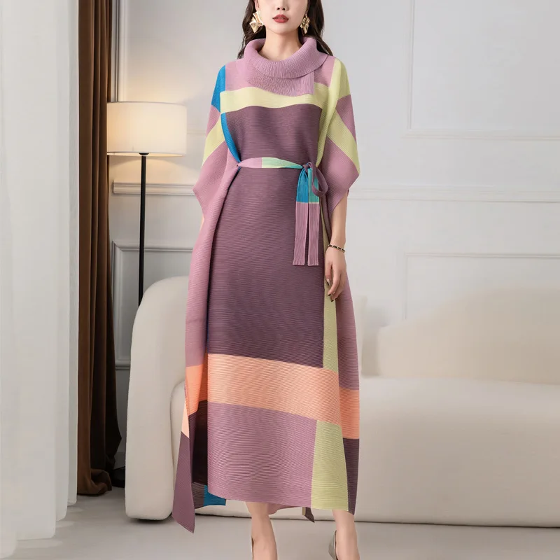 2023 Spring New Women's Pleated Printed Dress Vintage Color Matching Lapel Loose Mid Length Dress
2023 Spring New Women's Pleated Printed Dress Vintage Color Matching Lapel Loose Mid Length Dress