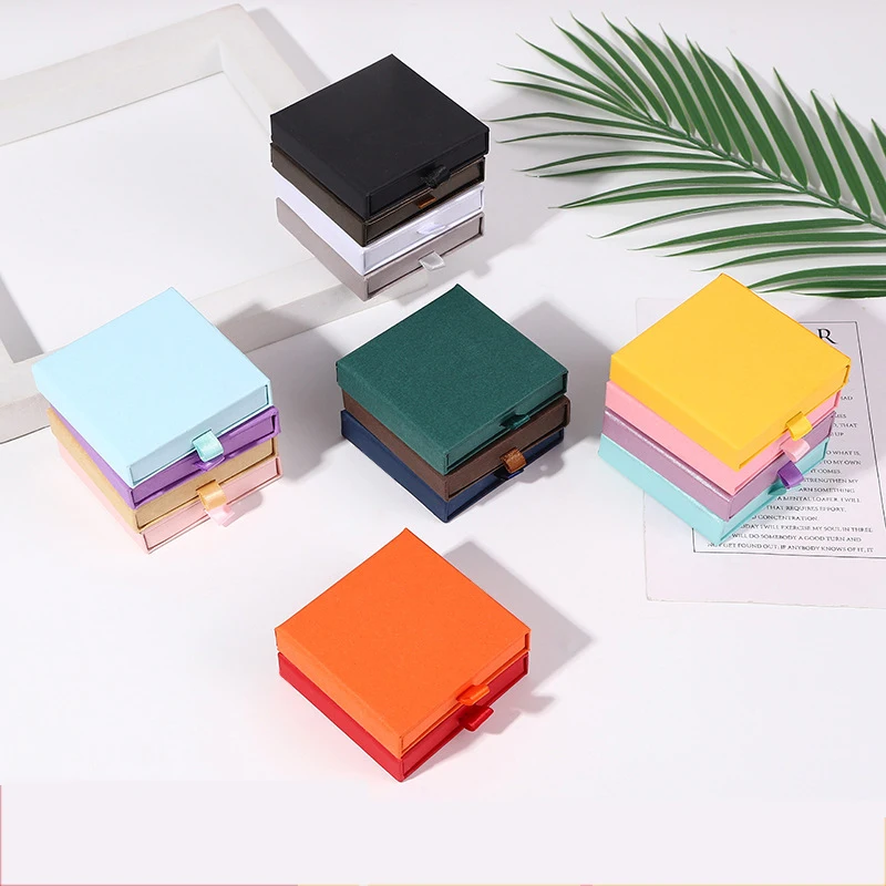 12pcs 6x6cm Brithday Wedding Rings Bracelets Can Custom Logo Fine Jewelry Boxes and Packaging can custom logo
12pcs 6x6cm Brithday Wedding Rings Bracelets Can Custom Logo Fine Jewelry Boxes and Packaging can custom logo