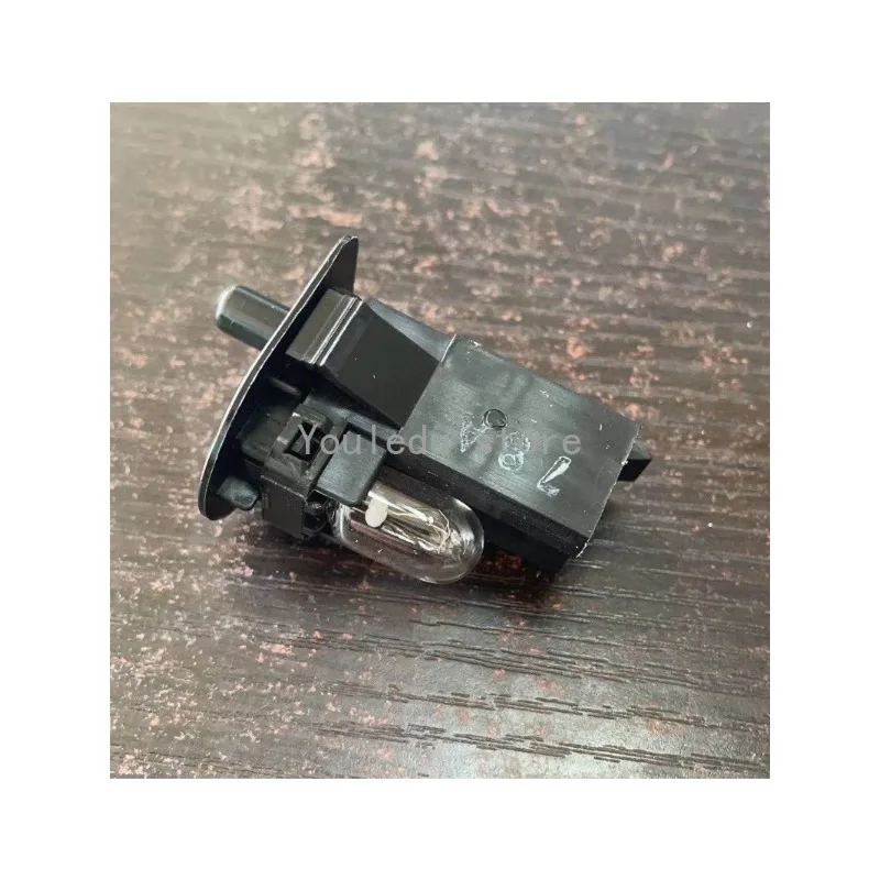 For Jeep GrandCherokee Guide Freeman Chrysler Dodge Ram PickupWar Horse Challenger Glove Box Light Switch 04565022 53108410 
For Jeep GrandCherokee Guide Freeman Chrysler Dodge Ram PickupWar Horse Challenger Glove Box Light Switch 04565022 53108410