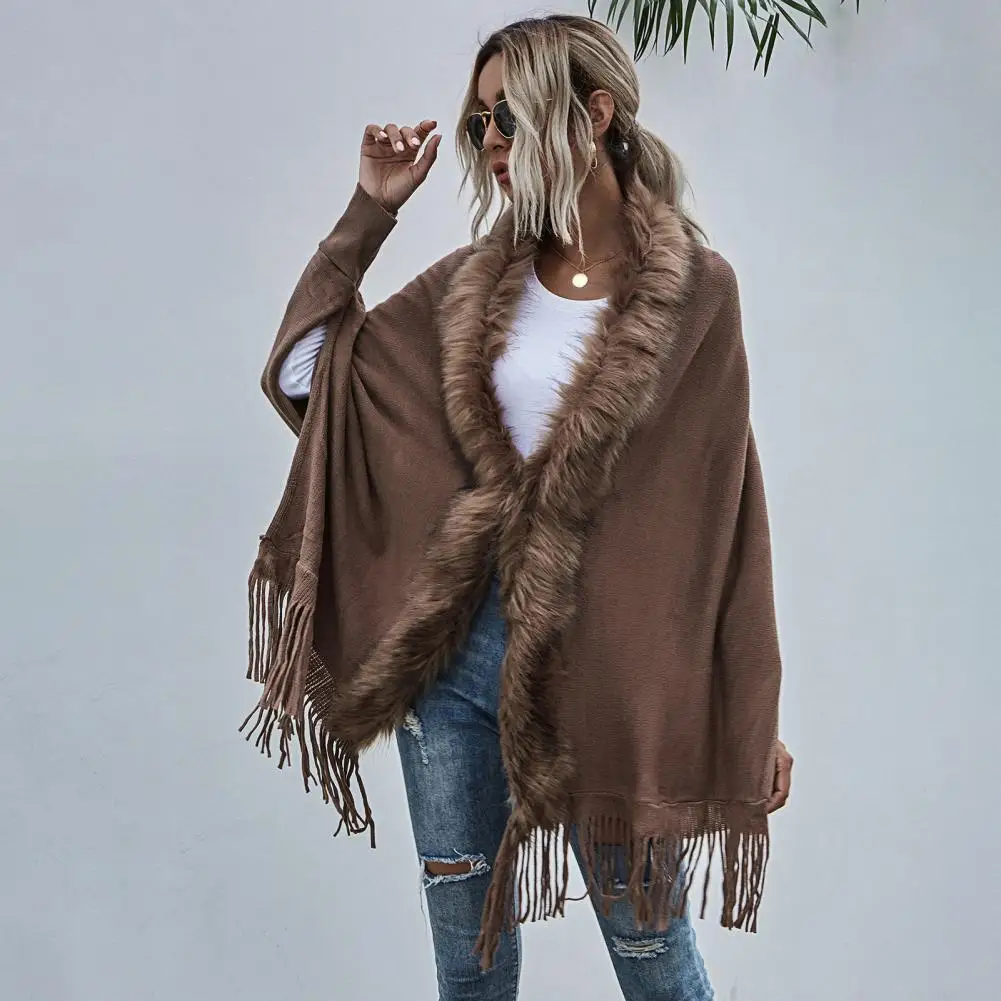 

Batwing Winter Shawls Knitted Fringe Sweater Ponchos Fall Winter Artificial Fur Collar Tassel Hem Women Knitting Poncho