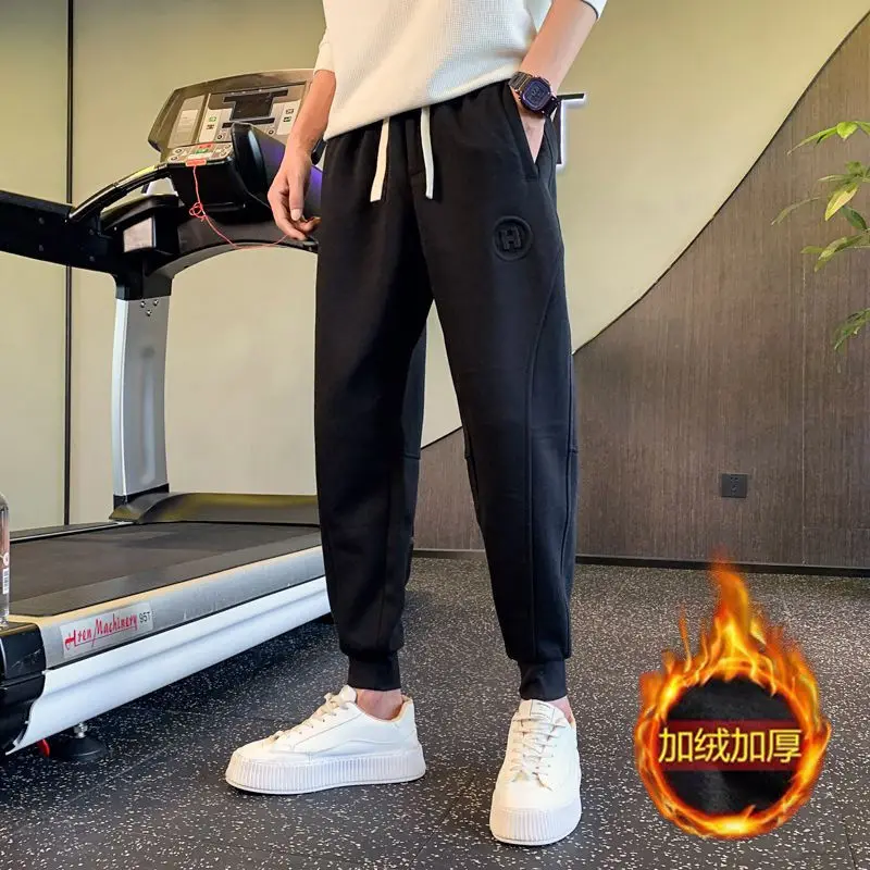 2024 Autumn Winter Men's Extra-velvet Sports Pants Trend Brand Leggings Casual Leggings Men's Korean Version of The Trend Pants
2024 Autumn Winter Men's Extra-velvet Sports Pants Trend Brand Leggings Casual Leggings Men's Korean Version of The Trend Pants