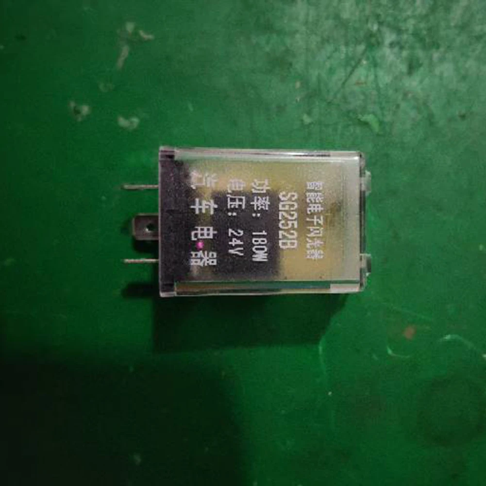 3 Pin Car LED Flasher Relay Turn Signal Rate Control Blinker Relay 180W DC 24V Universal Electronic Turn Signal Blinker Relay
3 Pin Car LED Flasher Relay Turn Signal Rate Control Blinker Relay 180W DC 24V Universal Electronic Turn Signal Blinker Relay