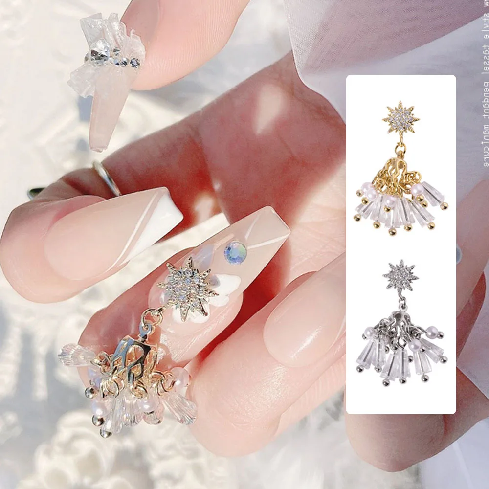 Winter Princess: Snow Zircon Diamonds Inlaid Drop Charms Nail Embellishment Posh Snowflakes Lantern Jewelry Nail Tassel Pendants
Winter Princess: Snow Zircon Diamonds Inlaid Drop Charms Nail Embellishment Posh Snowflakes Lantern Jewelry Nail Tassel Pendants