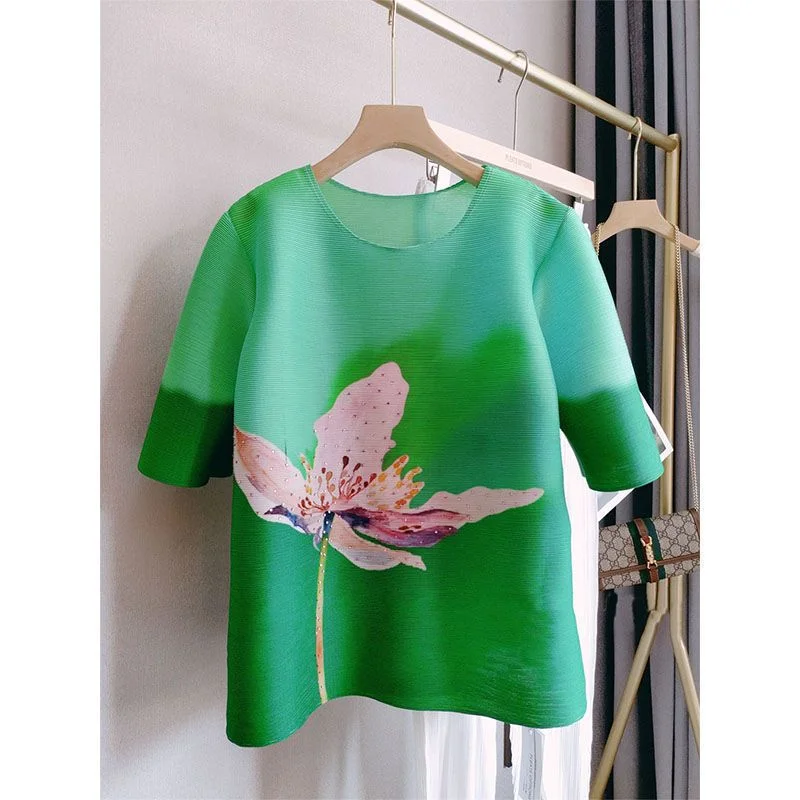 Slim Crew Neck T-shirt Pleated Female 2023 Temperament Relaxed Summer New Fashion Print Age Reducing Short Sleeve T Shirt Top
Slim Crew Neck T-shirt Pleated Female 2023 Temperament Relaxed Summer New Fashion Print Age Reducing Short Sleeve T Shirt Top
