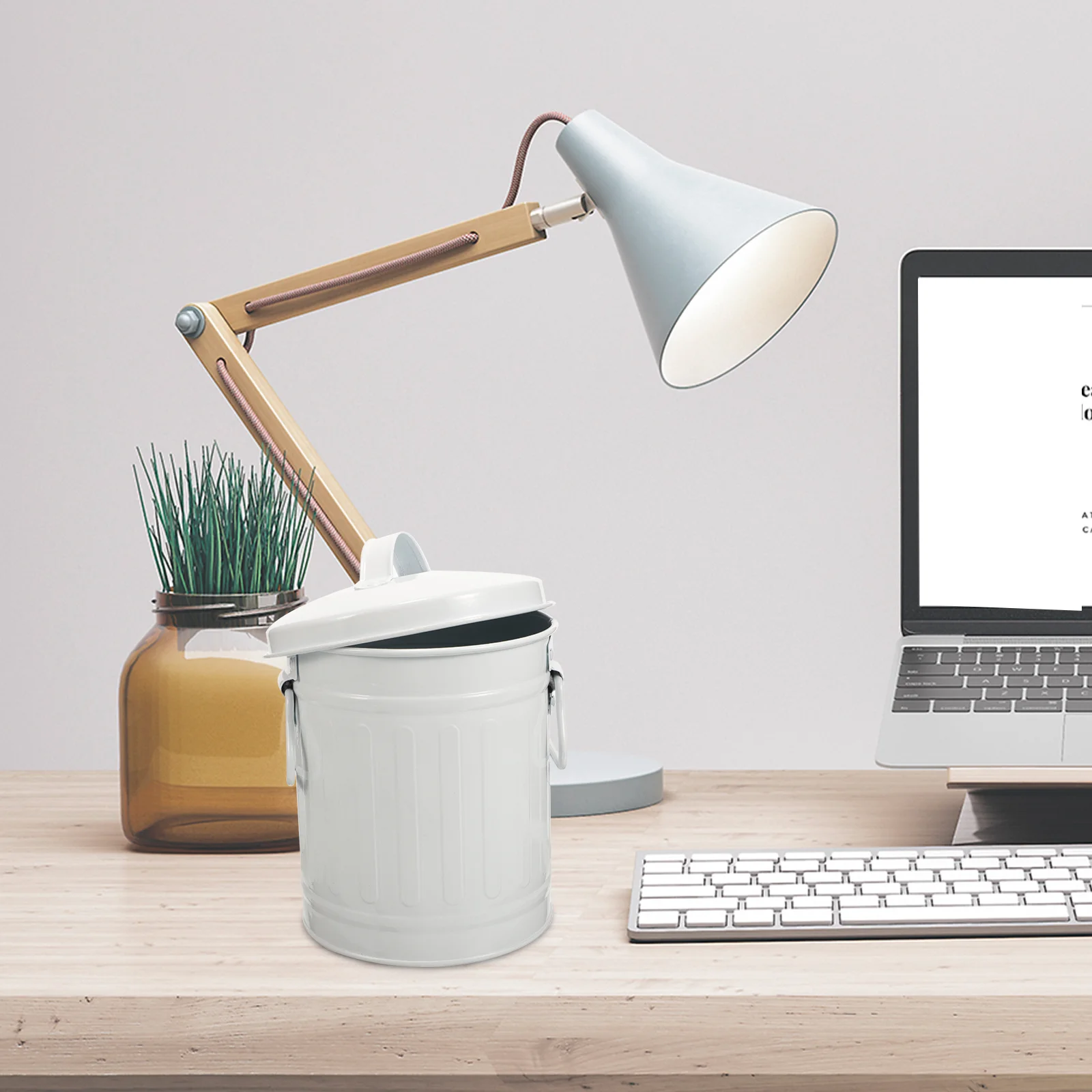 Trash Can Desktop Waste Container Metal Trash Bin Small Flowerpot for Home Office 
Trash Can Desktop Waste Container Metal Trash Bin Small Flowerpot for Home Office