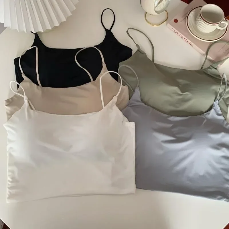 Summer Latex Ice Silk Small Suspenders Back Women Short Inside with Outside Penetration Short with Chest Cushion Back Heart
Summer Latex Ice Silk Small Suspenders Back Women Short Inside with Outside Penetration Short with Chest Cushion Back Heart