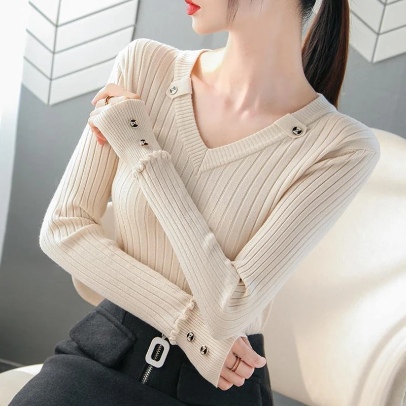 

2023 New Sweater Women's Spring and Autumn Outwear V-Neck Knit with Wooden Ear Edge Short Underlay Top Slim Fit Bottom Pullover