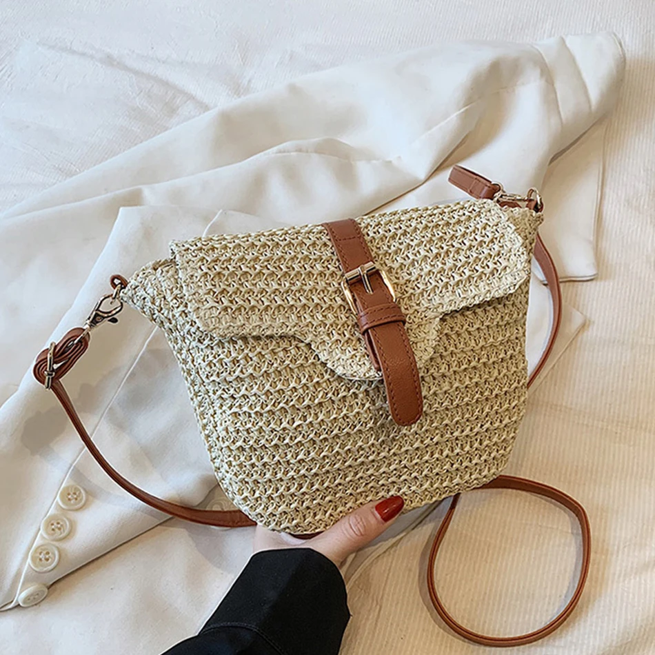 Designer Flap Beach Bags Luxury Women Straw Weave Shoulder Bag New Trendy Simple Crossbody Bags Fashion Female Handbags Purses 
Designer Flap Beach Bags Luxury Women Straw Weave Shoulder Bag New Trendy Simple Crossbody Bags Fashion Female Handbags Purses