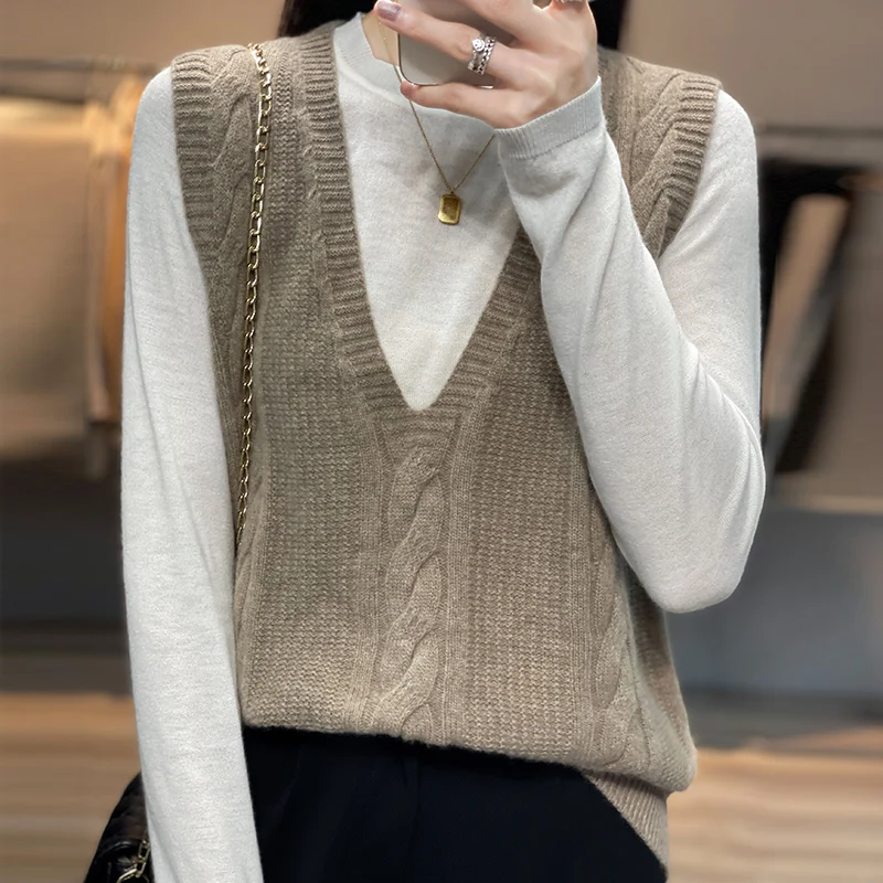 Autumn and Winter New 100% Wool Vest Fashion Trend Women's Knitted V-neck Sleeveless Sweater Short Coat Women's Cashmere Vest
Autumn and Winter New 100% Wool Vest Fashion Trend Women's Knitted V-neck Sleeveless Sweater Short Coat Women's Cashmere Vest