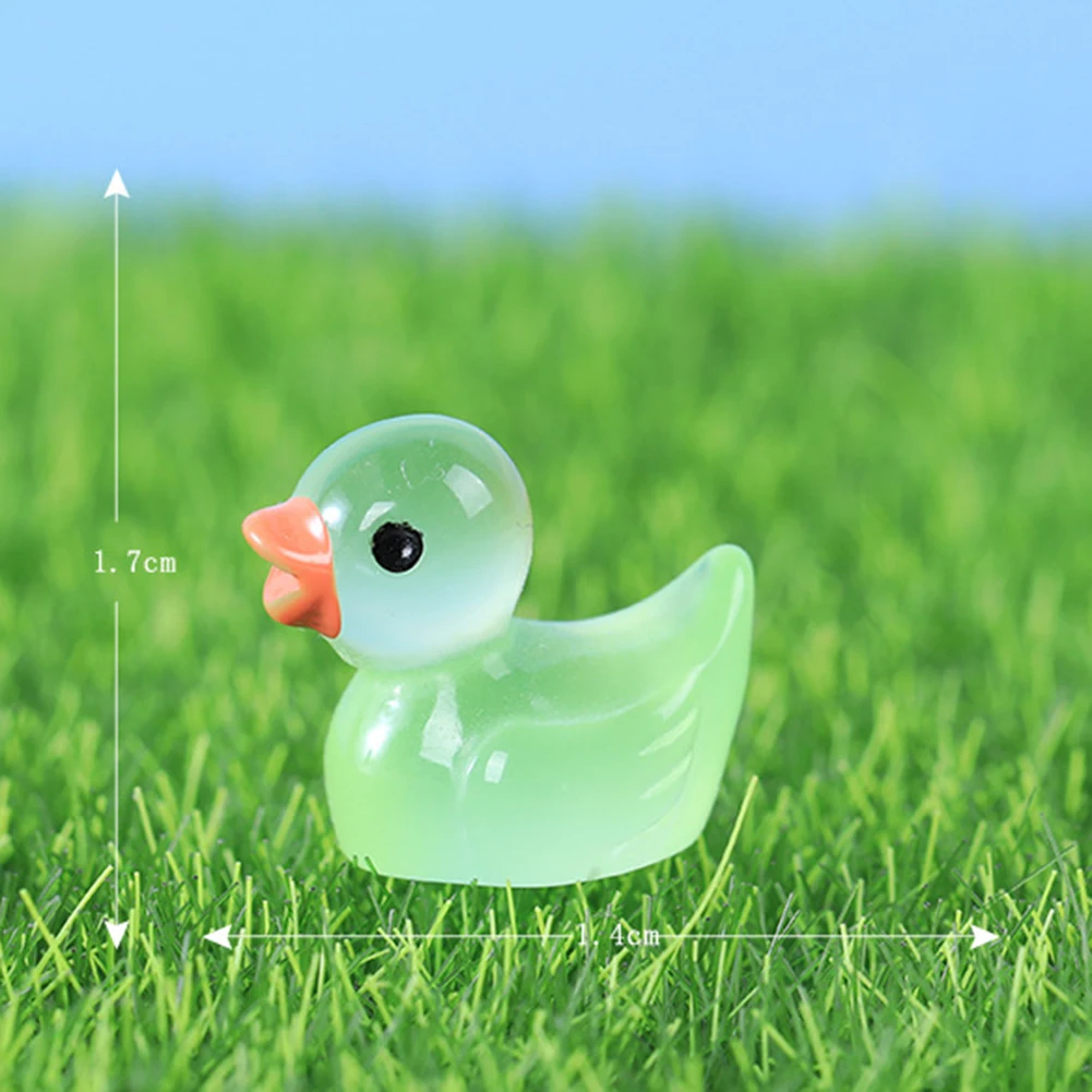 1 Set Fluorescent Duck 50pcs Green Landscape Decor Miniature Figures Orange Ornament Purple Resin High Quality
1 Set Fluorescent Duck 50pcs Green Landscape Decor Miniature Figures Orange Ornament Purple Resin High Quality