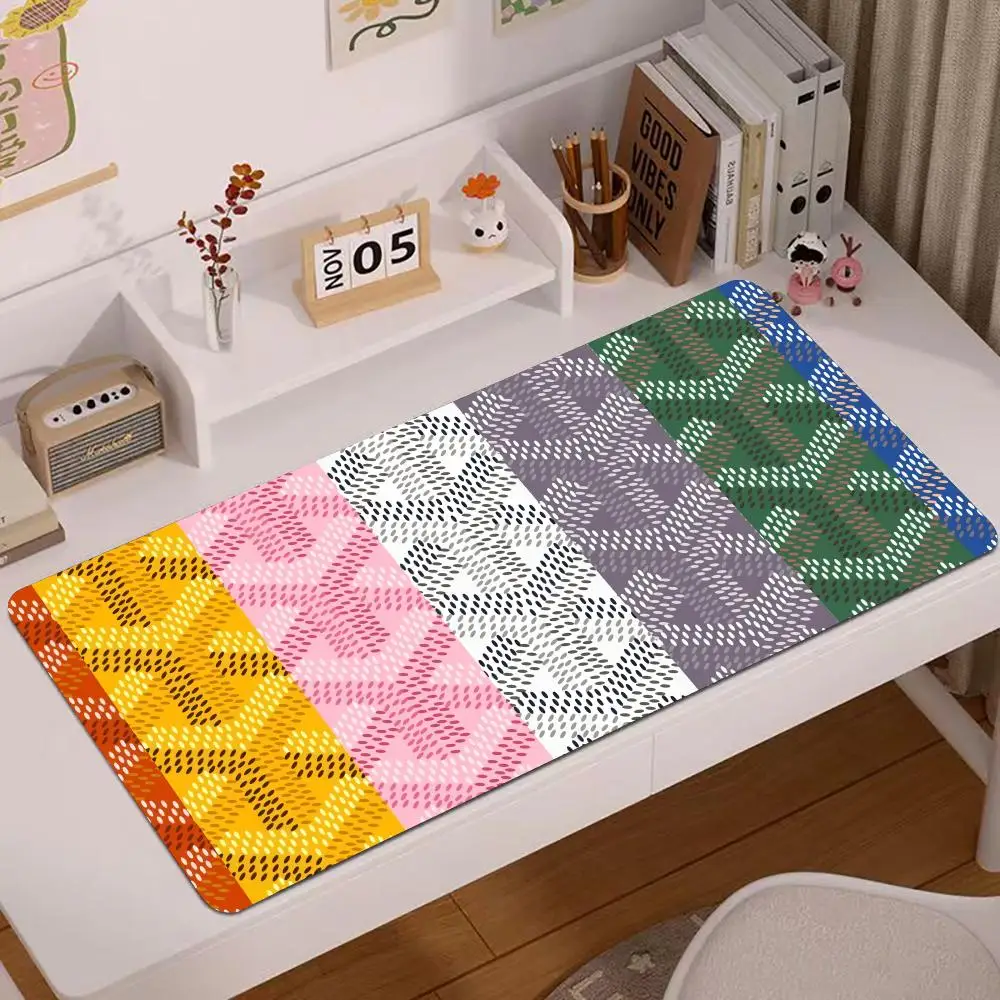 Luxurious geometric grid Mouse Pad Office gadgets Anti-slip Rubber Hot desk mat tapis de souris hentai mouse escritorio pad Overlock 800x300
Luxurious geometric grid Mouse Pad Office gadgets Anti-slip Rubber Hot desk mat tapis de souris hentai mouse escritorio pad Overlock 800x300