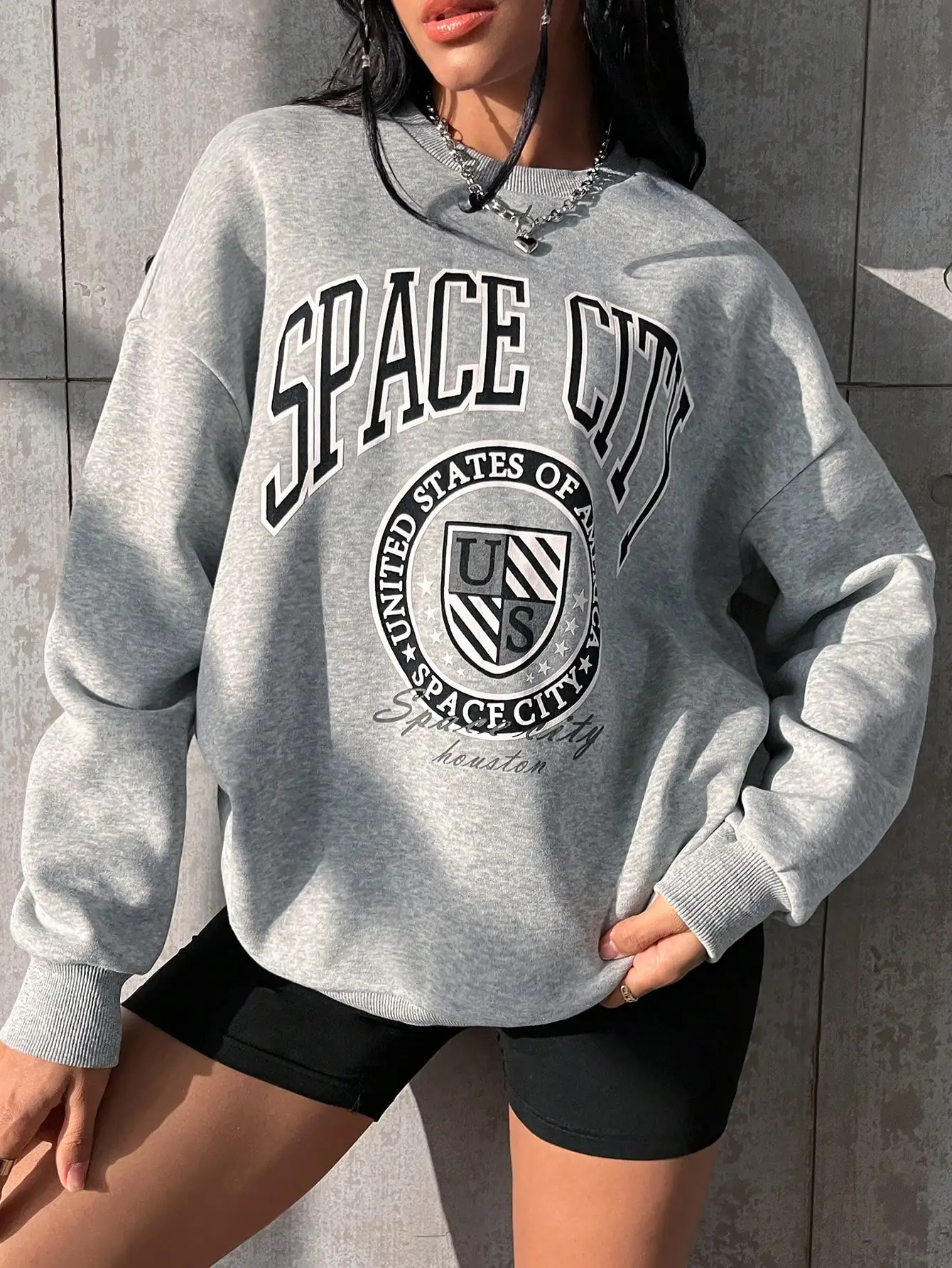 Женские толстовки с винтажным принтом Space City, Повседневные Удобные винтажные топы с длинными рукавами и математическим принтом, женские пуловеры
Женские толстовки с винтажным принтом Space City, Повседневные Удобные винтажные топы с длинными рукавами и математическим принтом, женские пуловеры