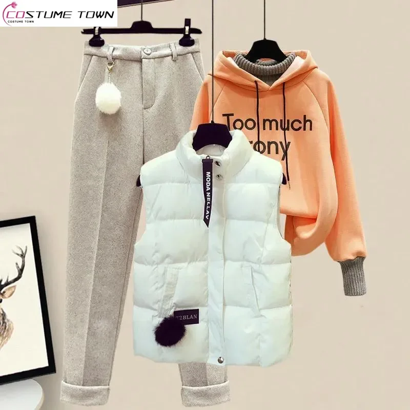 2023 Autumn/Winter New Gentle Women's Wear with Temperament Vest Sweater Pants Set Women's Three Piece Set
2023 Autumn/Winter New Gentle Women's Wear with Temperament Vest Sweater Pants Set Women's Three Piece Set