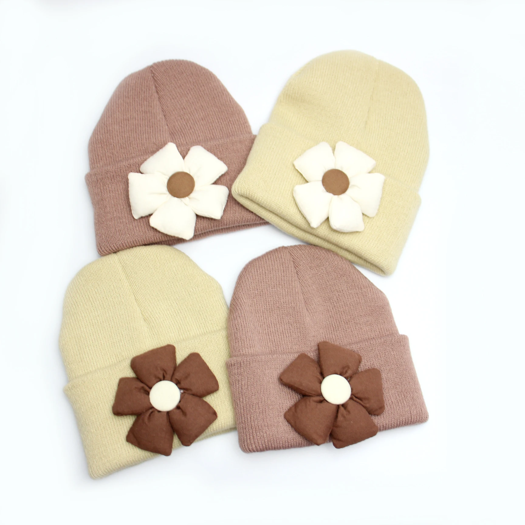 

Baby girls Khaki Knitted Beanie Kid Winter Warm Hat with Flower Newborn Infant Gorras Crocheted Bonnet Children Warm Bonnet cap