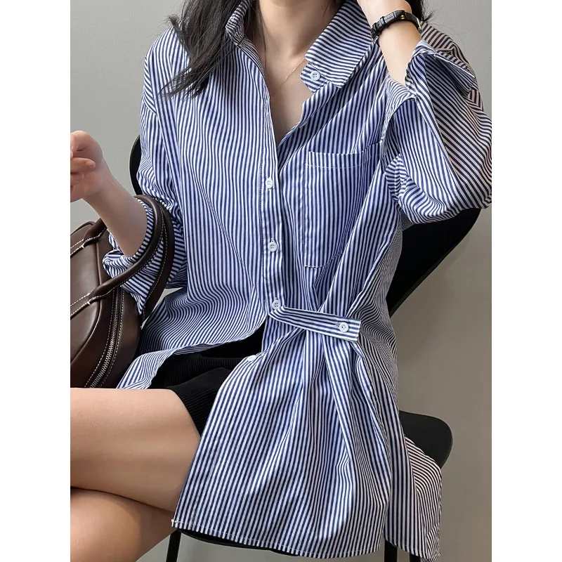 

Striped Blouses Women Cotton Shirts Spring Long-sleeved Fashion Rear Slit Shirt Pocket Button Up Asymmetrical Niche Tops Casual