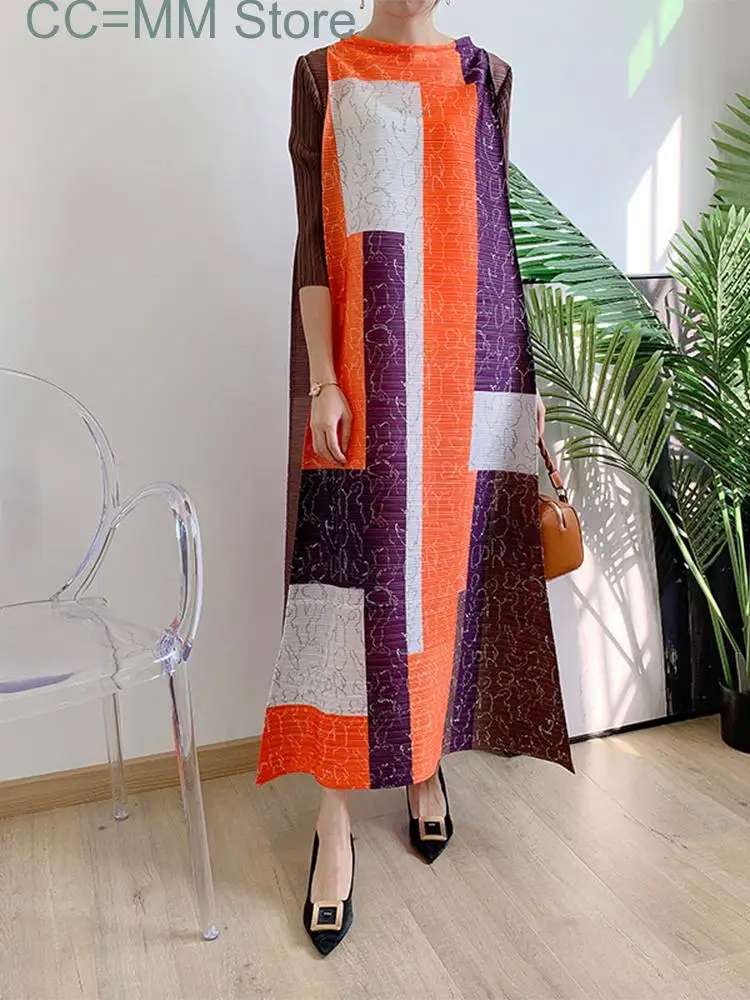 New Pleated Long Dress For Women Turtleneck Large Hem Loose Color Block Printing Dresses Female Fashion
New Pleated Long Dress For Women Turtleneck Large Hem Loose Color Block Printing Dresses Female Fashion