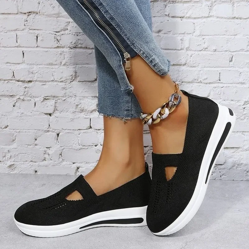 

2023 New Women Vulcanized Shoes Thick Bottem Women Sneakers Slip on Wedges Shoes Women Loafers Zapatillas Mujer Plus Size 35~43